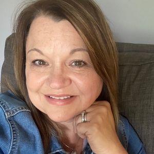 Meet your Posher, Pamela